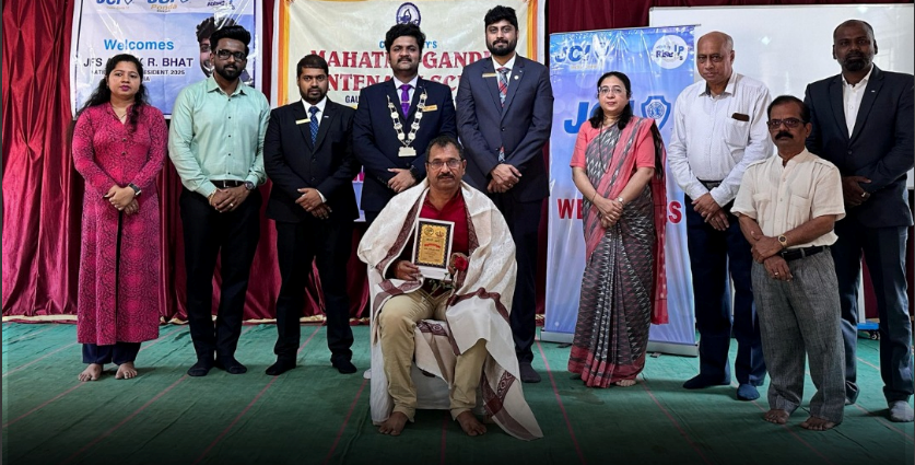 Prime TV Reporter Sanjay Naik Honored